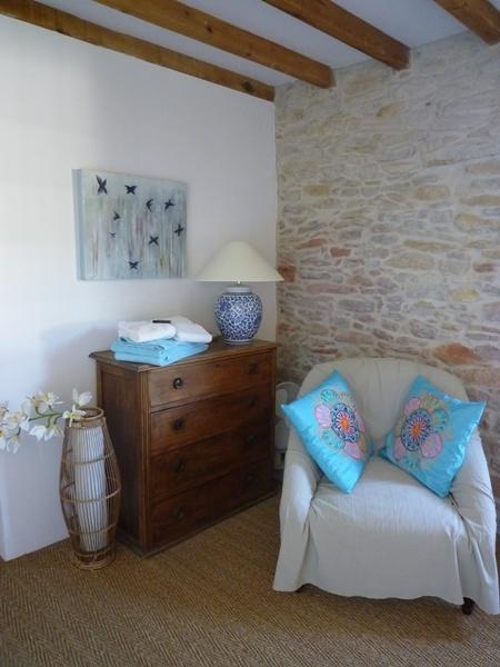 Domaine Les Magasins Bed & Breakfast Bram Bagian luar foto